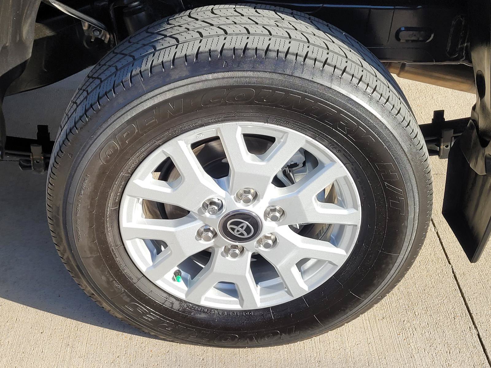 Used 2024 Toyota Tacoma SR RWD image 22