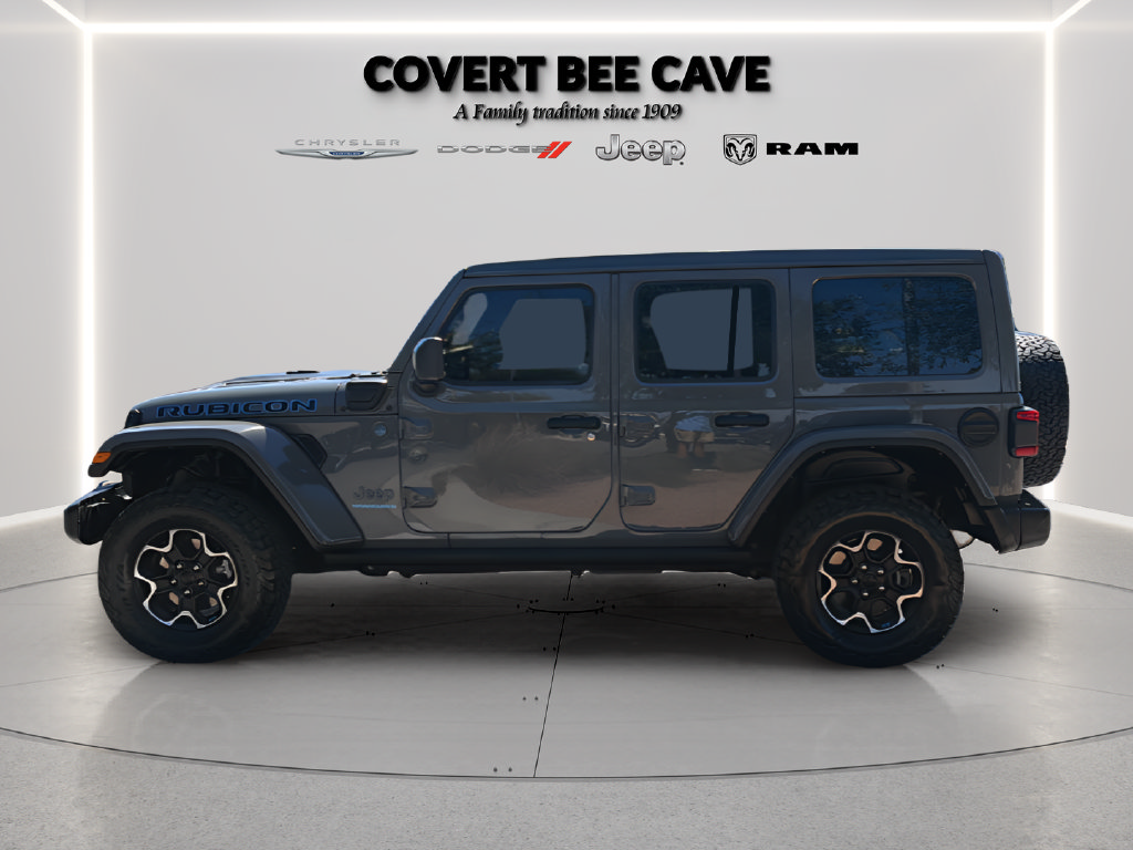 Used 2023 Jeep Wrangler Unlimited Rubicon 4xe w/ Cold Weather Group AWD/4WD image 4