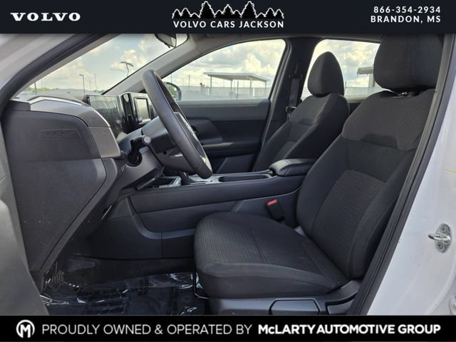 Used 2025 Nissan Kicks S w/ Charging Package FWD image 13