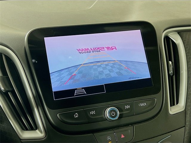 Used 2024 Chevrolet Malibu LT image 18