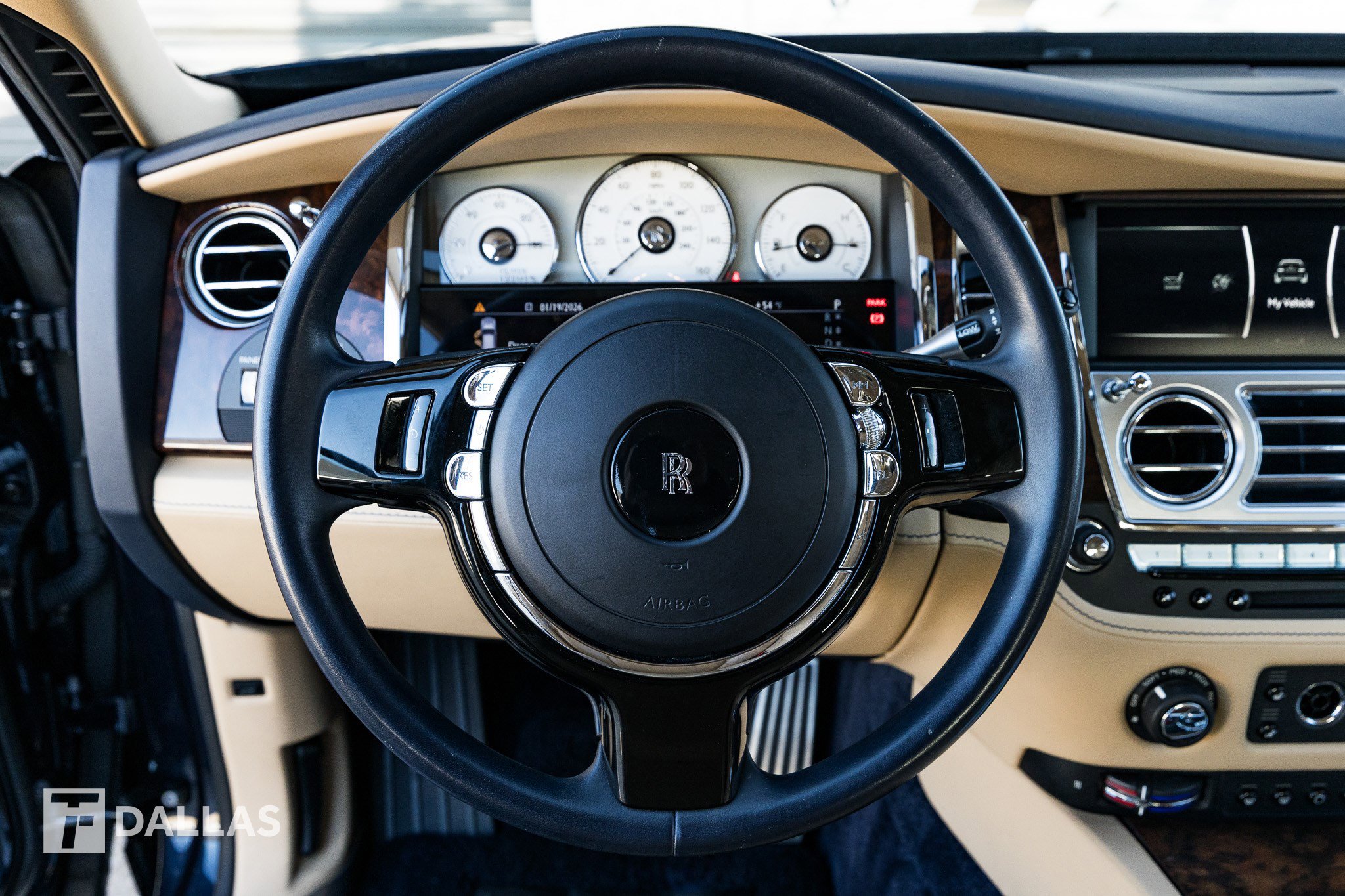 Used 2019 Rolls-Royce Ghost image 26