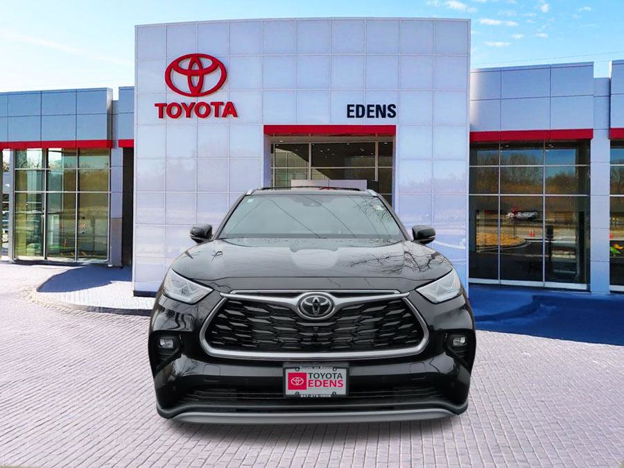 New 2026 Toyota Highlander Platinum image 8