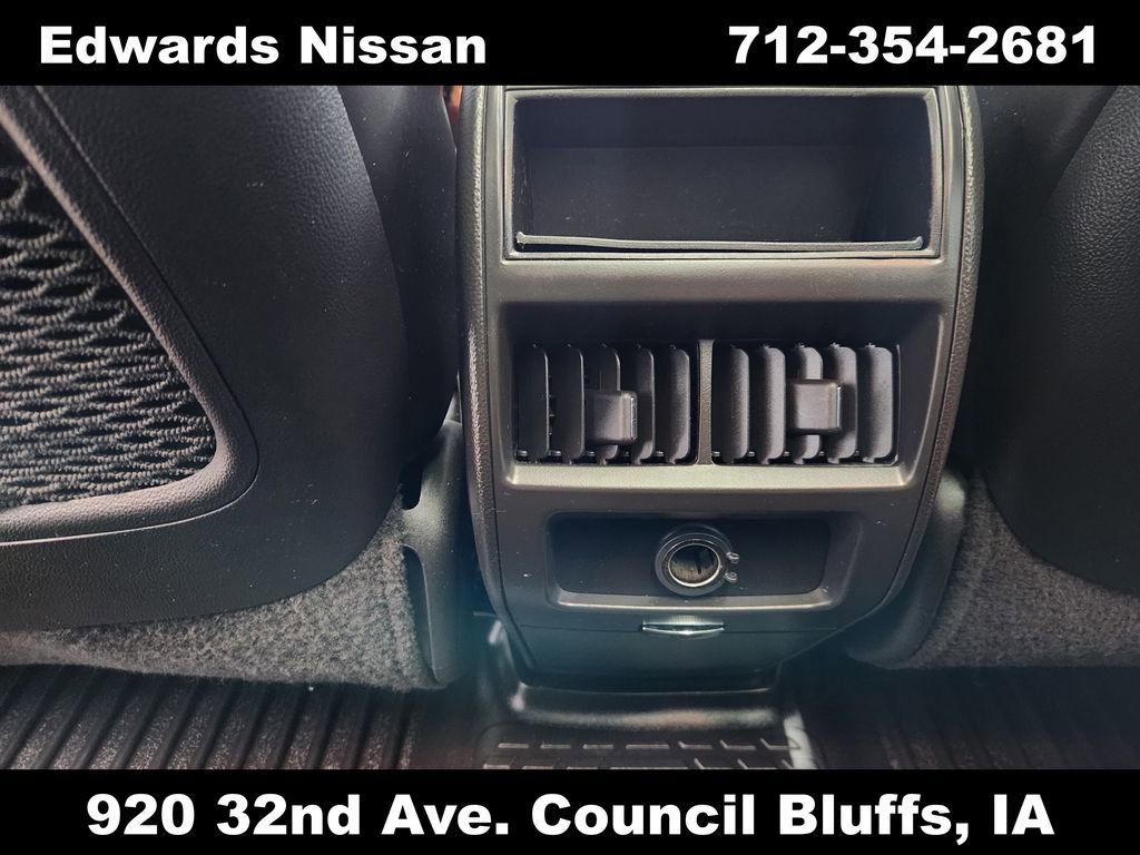 Used 2015 Cadillac SRX Luxury image 20