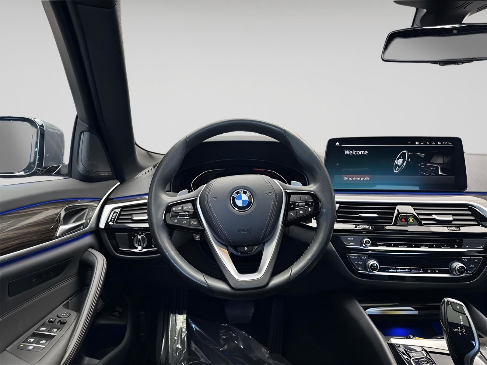 Used 2021 BMW 530i xDrive 530i xDrive w/ Premium Package image 14