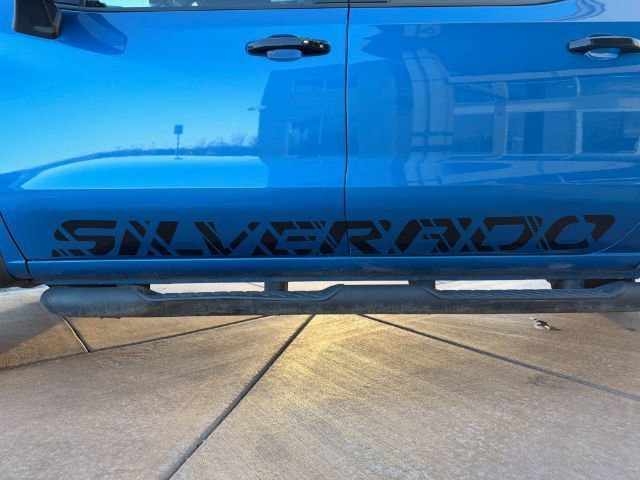 Used 2022 Chevrolet Silverado 1500 ZR2 image 21