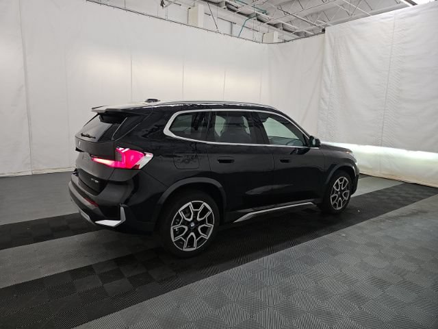 Used 2026 BMW X1 xDrive28i w/ Technology Package AWD/4WD image 4