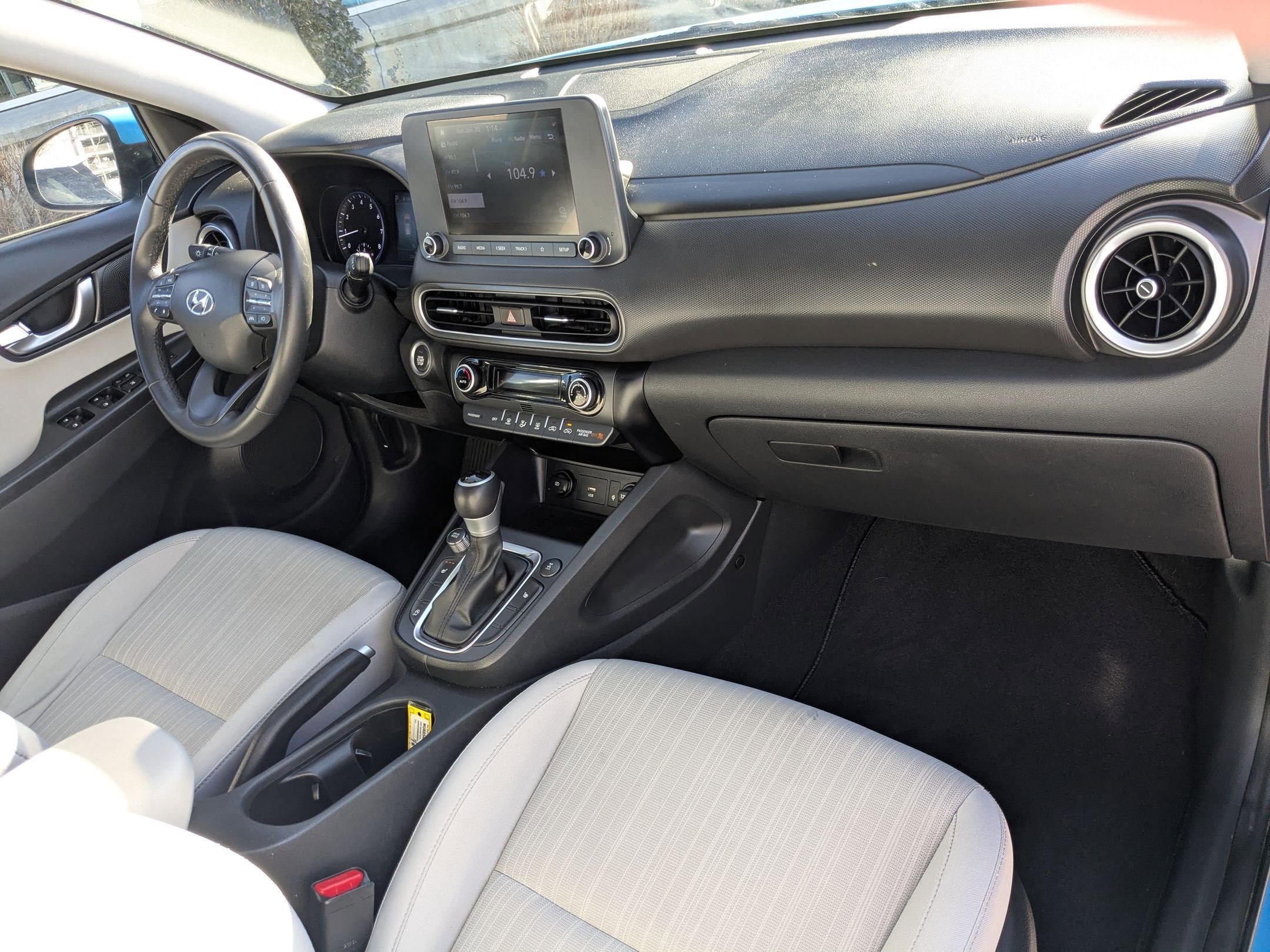 Certified 2022 Hyundai Kona SEL w/ Convenience Package image 34