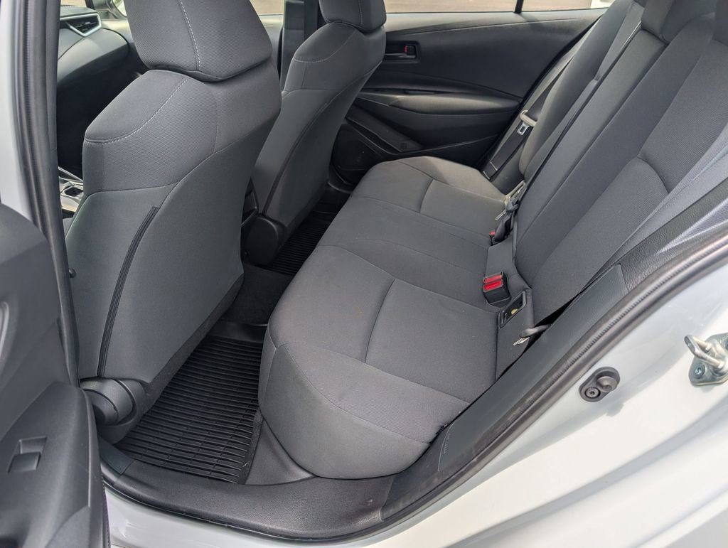 Used 2022 Toyota Corolla LE w/ LE Premium Package FWD image 18