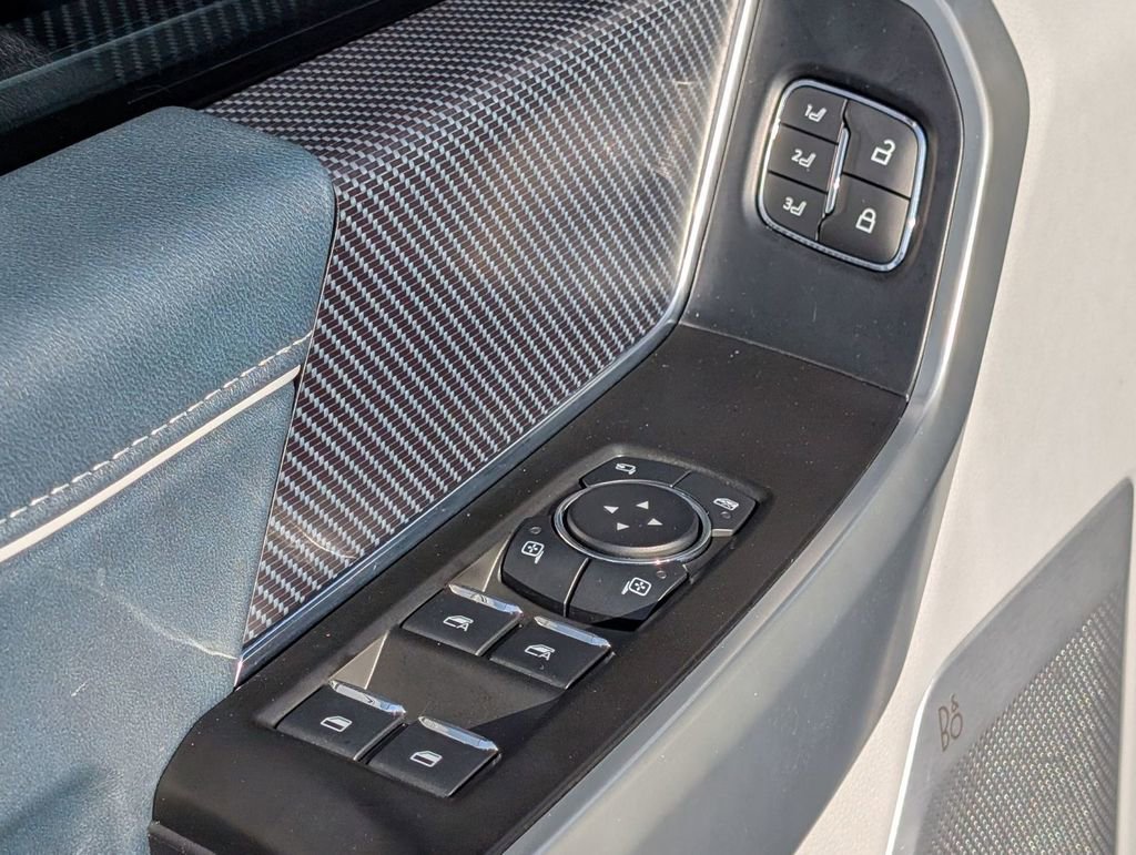 Used 2023 Ford F150 Limited image 25