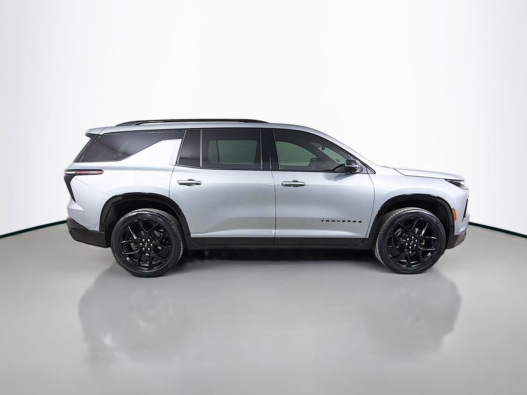 Used 2024 Chevrolet Traverse RS w/ LPO, Floor Liner Package FWD image 5
