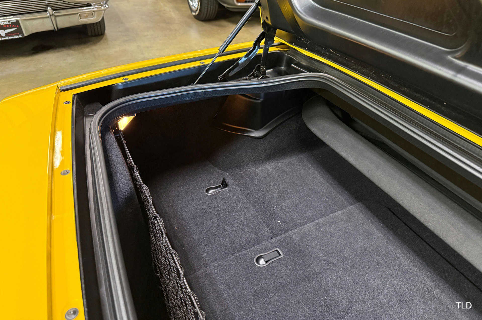 Used 2002 Chevrolet Corvette w/ Preferred Equipment Group2 image 48