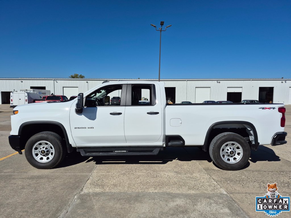 Used 2025 Chevrolet Silverado 2500 W/T w/ WT Convenience Package AWD/4WD image 4