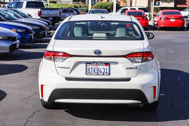 Used 2021 Toyota Corolla LE FWD image 12