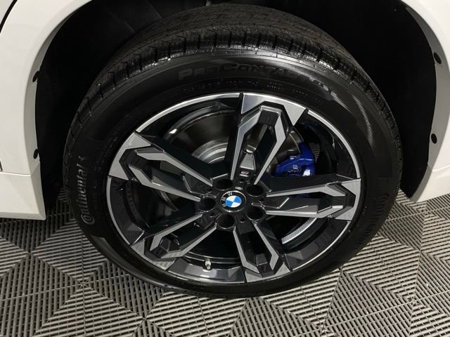 Certified 2025 BMW X1 M35i w/ Premium Package AWD/4WD image 40