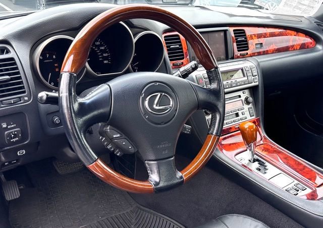 Used 2006 Lexus SC 430 Convertible RWD image 15