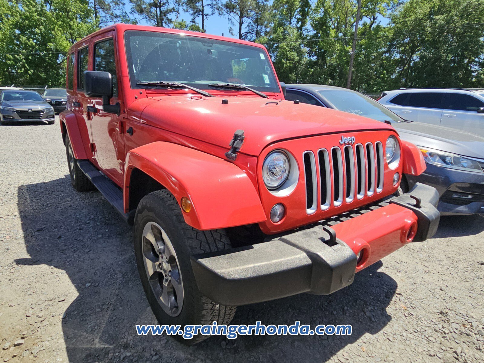 Used 2017 Jeep Wrangler Unlimited Sahara image 5