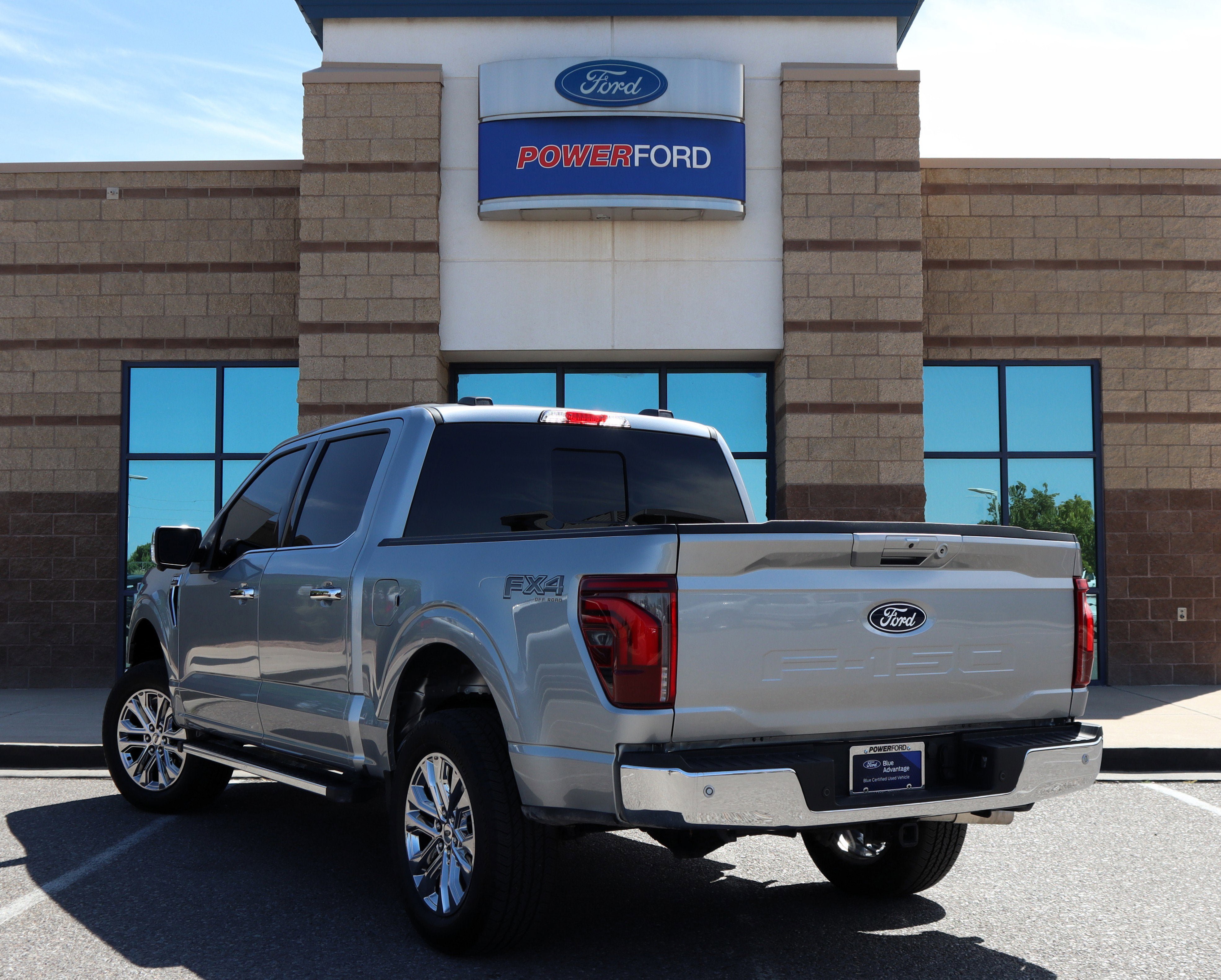 Certified 2025 Ford F150 Lariat w/ Equipment Group 501A Mid AWD/4WD image 8