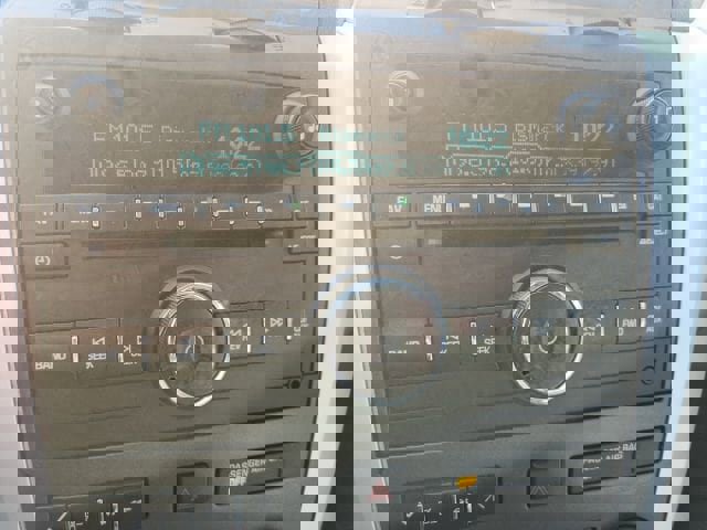 Used 2010 Chevrolet Traverse LT FWD image 14