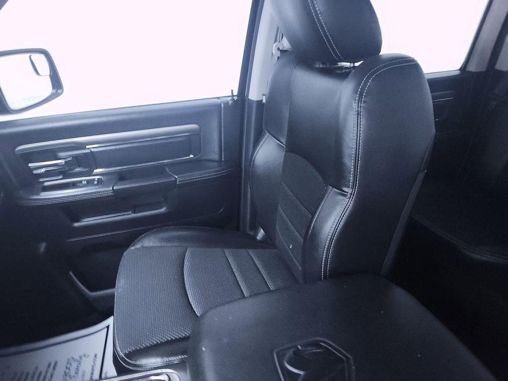 Used 2016 RAM 1500 Sport w/ Black Ram 1500 Sport Group AWD/4WD image 25