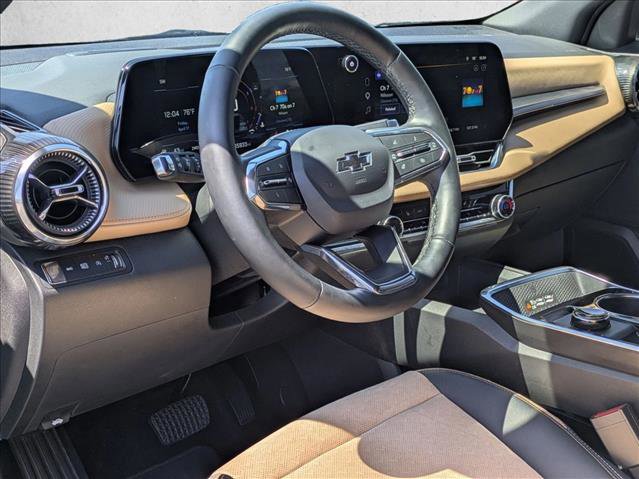 Used 2025 Chevrolet Equinox ACTIV AWD/4WD image 10