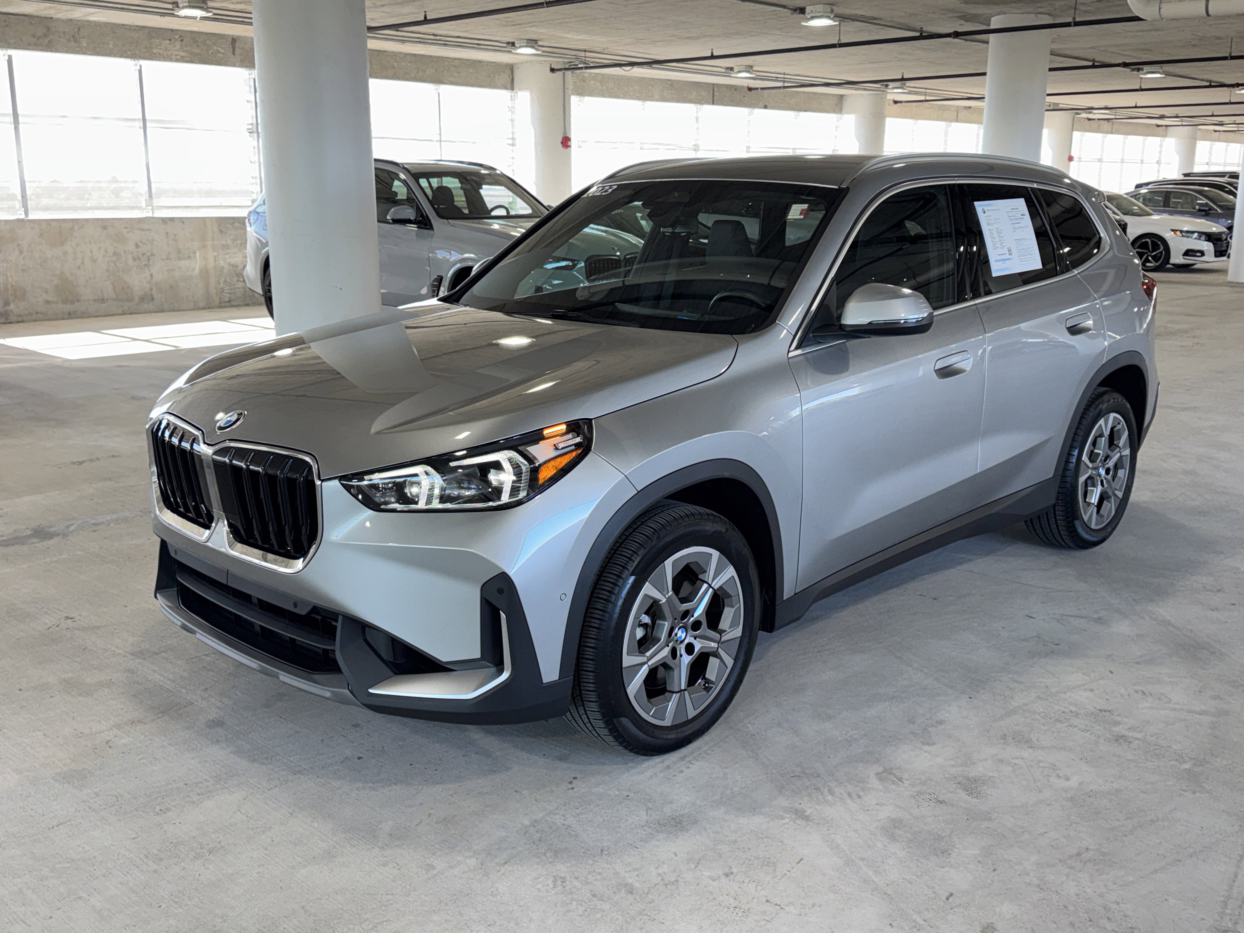 Used 2023 BMW X1 xDrive28i image 4