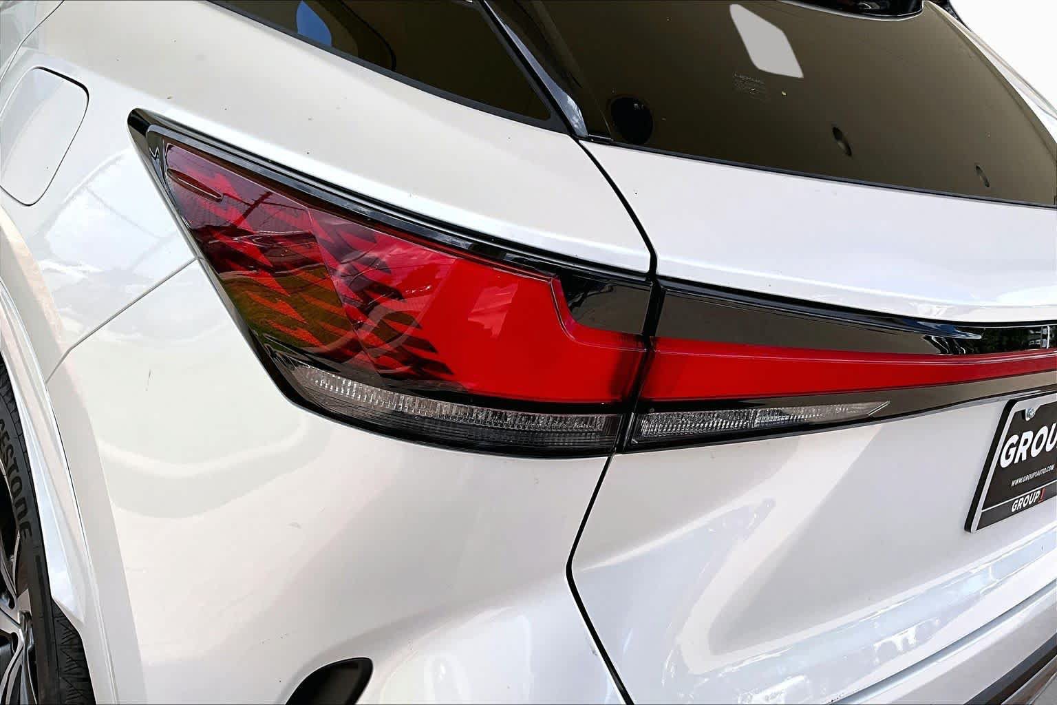 Used 2026 Lexus RX 350 Premium w/ Accessory Package (2T) FWD image 26