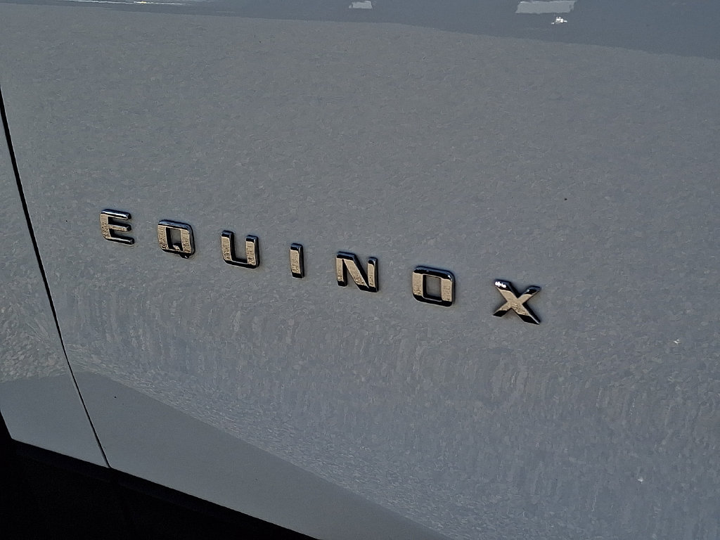Used 2021 Chevrolet Equinox LS w/ LS Convenience Package FWD image 28