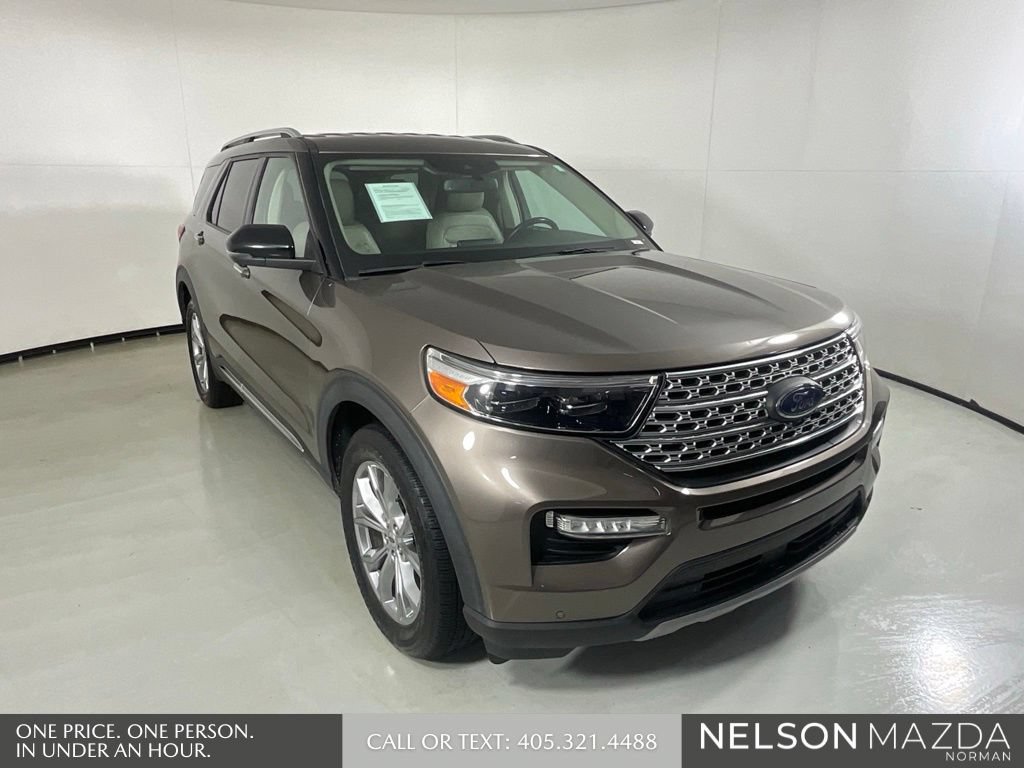 Used 2021 Ford Explorer Limited w/ Equipment Group 301A AWD/4WD image 3