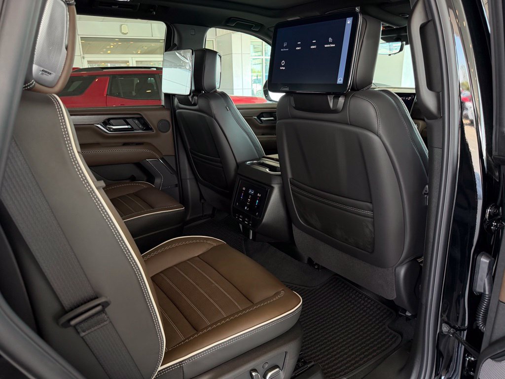 New 2027 GMC Yukon Denali Ultimate AWD/4WD image 18