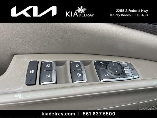 New 2026 Kia Carnival EX image 17