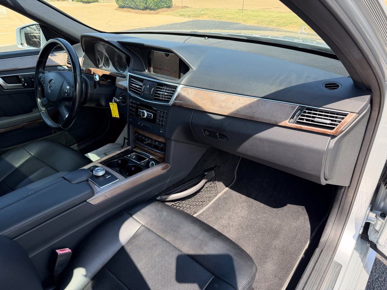 Used 2012 Mercedes-Benz E 350 Sedan image 16