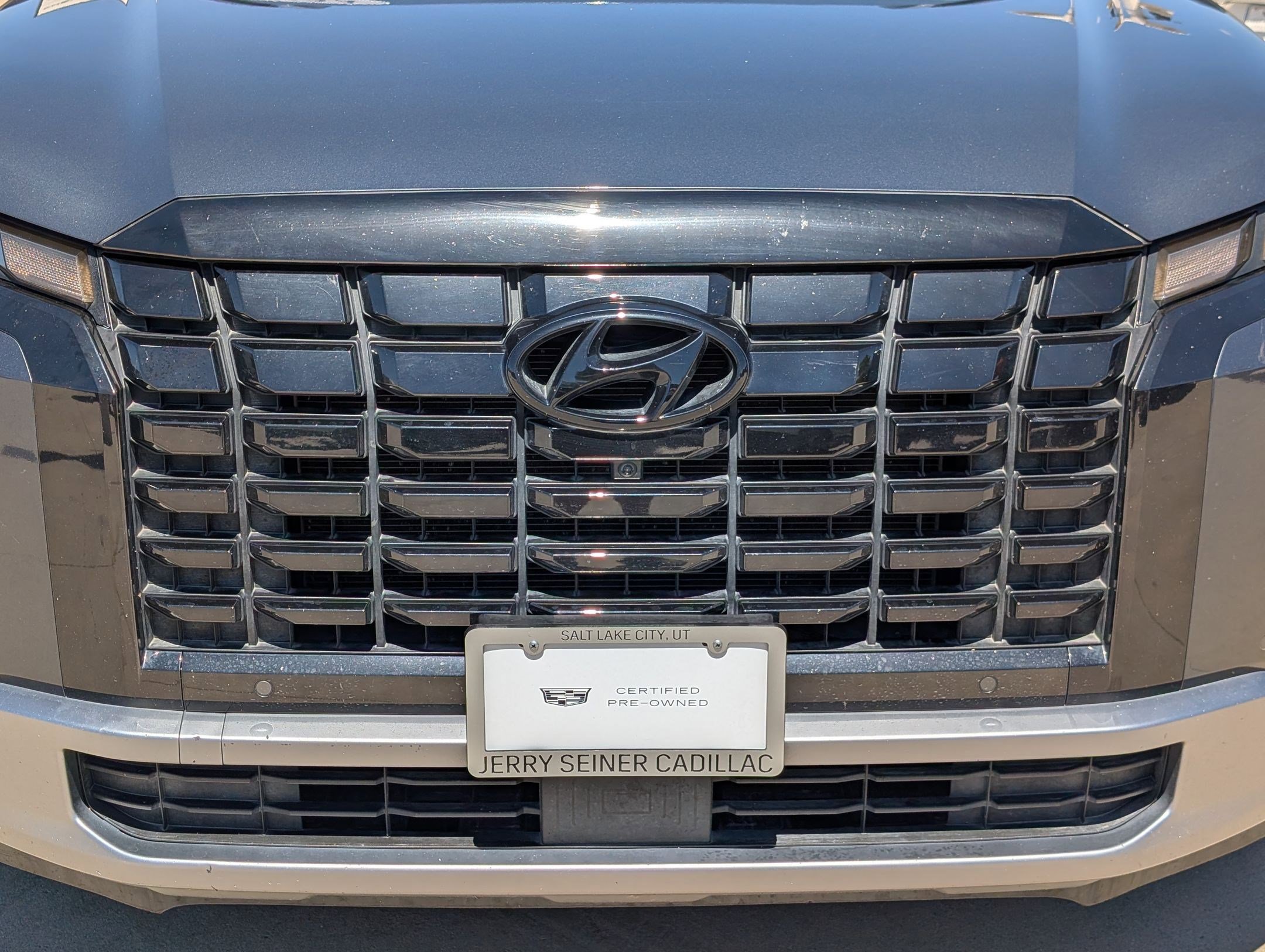 Used 2024 Hyundai Palisade Limited AWD/4WD image 10