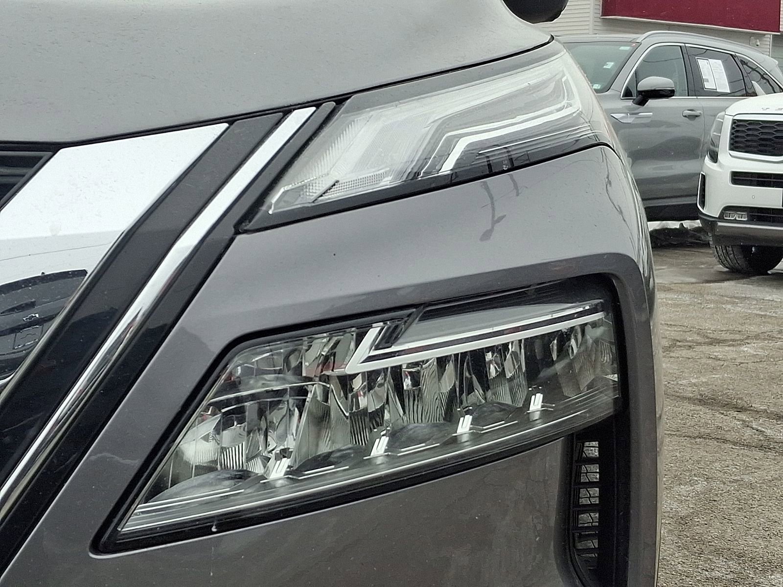 Used 2023 Nissan Rogue Platinum w/ Platinum Premium Package image 8