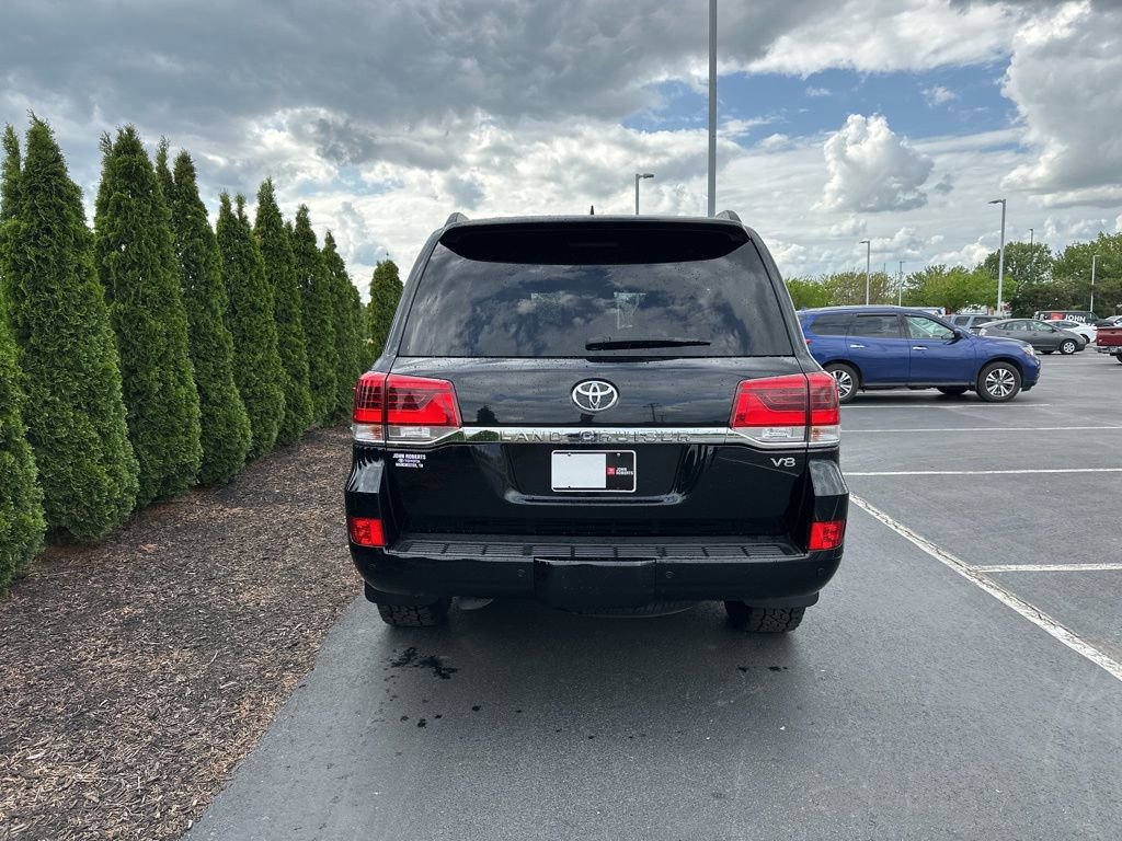 Certified 2021 Toyota Land Cruiser image 6