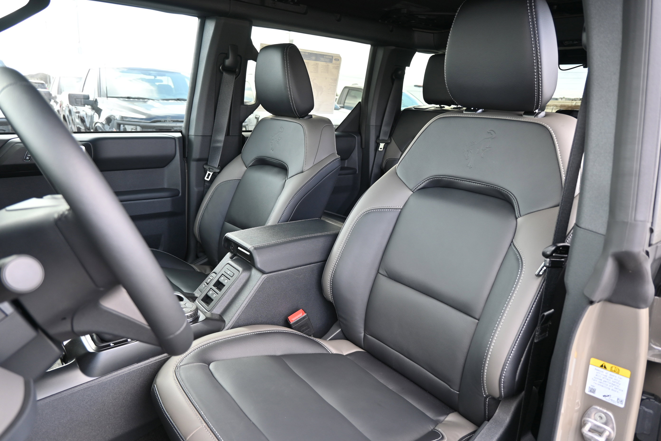 New 2026 Ford Bronco Outer Banks image 33