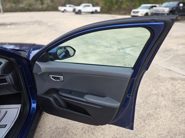 Used 2025 Kia K4 LXS image 15