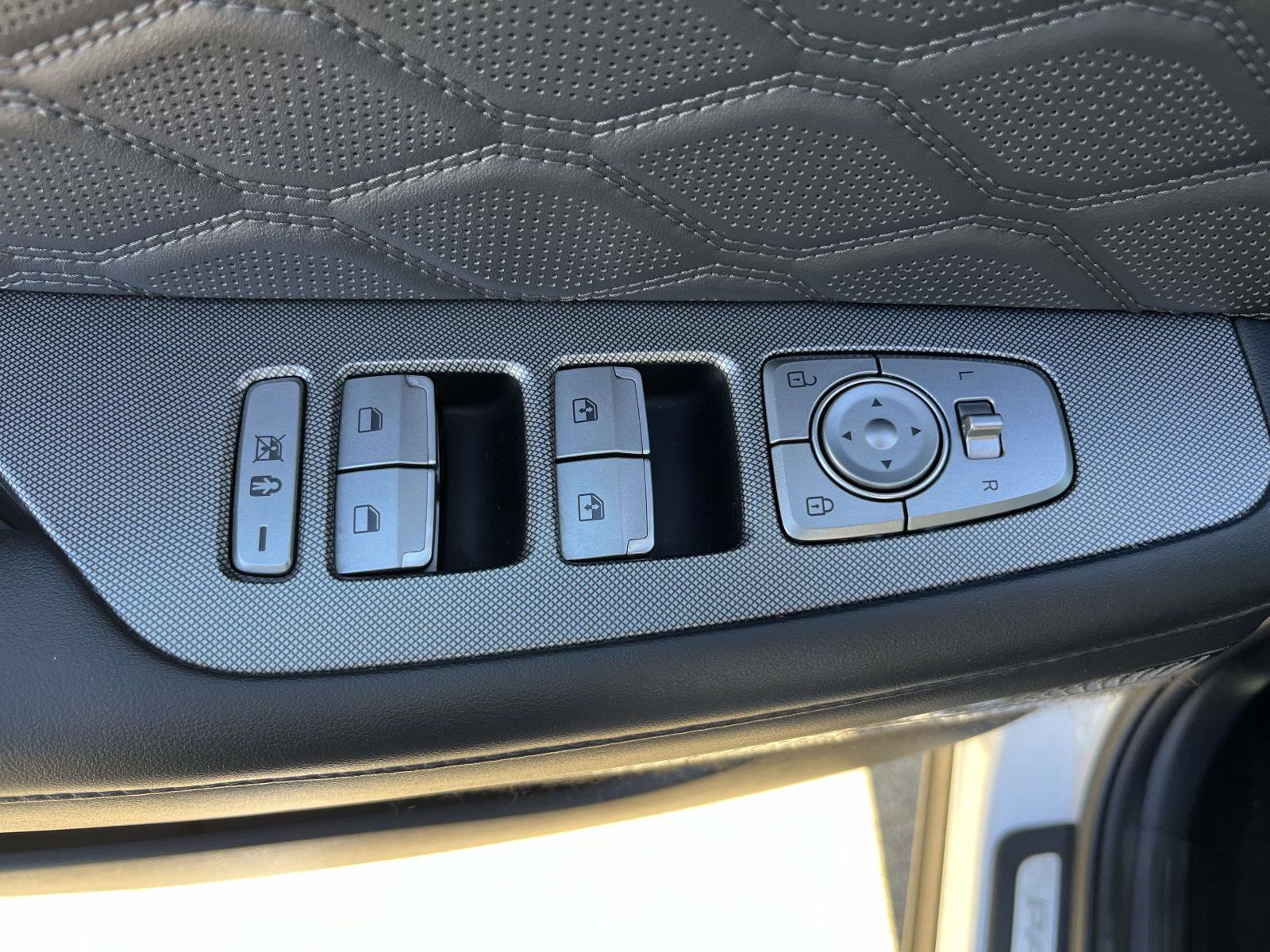 Used 2020 Hyundai Palisade Limited AWD/4WD image 14