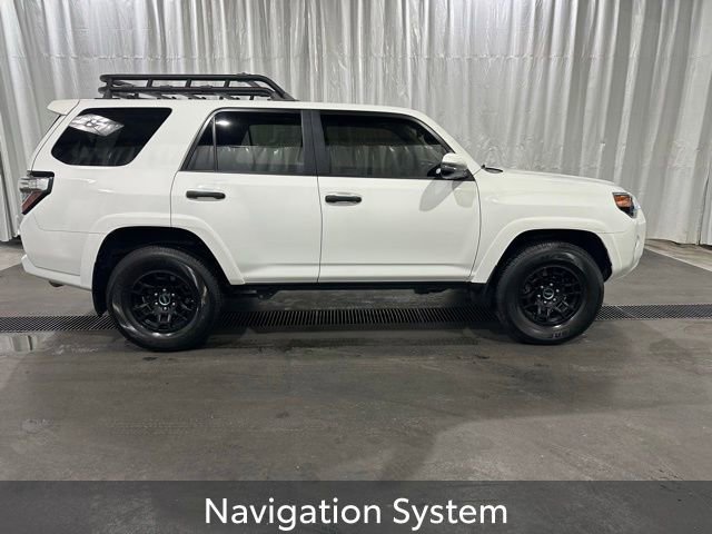 Used 2020 Toyota 4Runner SR5 Premium w/ Moonroof Package AWD/4WD image 2