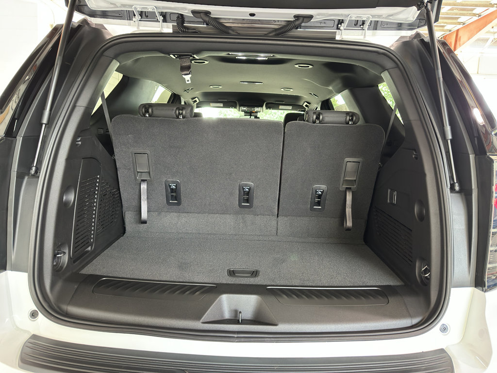 New 2025 Chevrolet Tahoe LS image 30