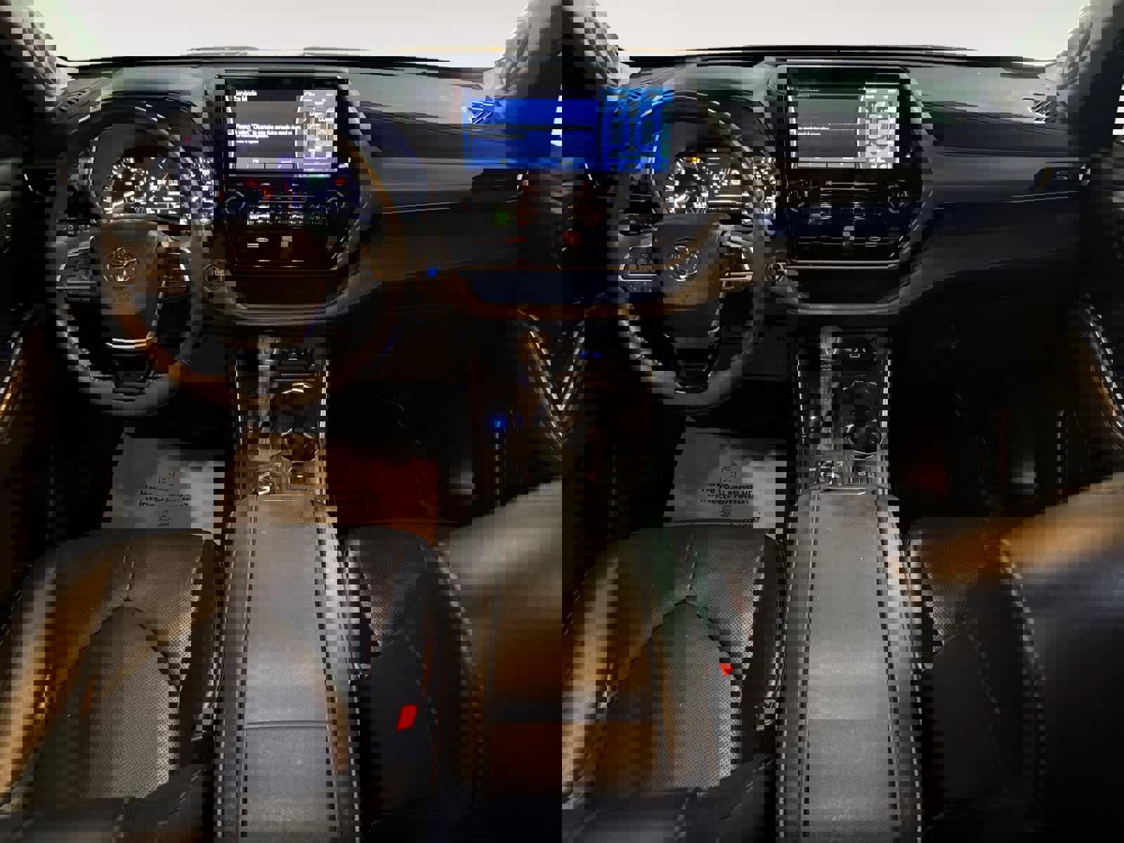 Used 2022 Toyota Highlander Platinum image 14