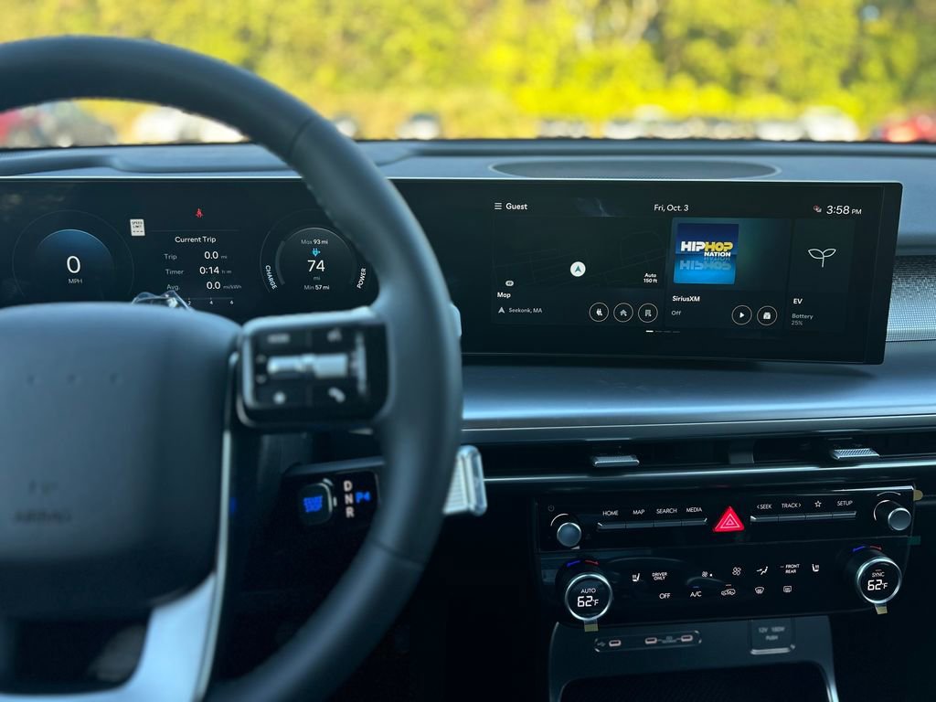 New 2026 Hyundai Ioniq 9 SE AWD/4WD image 18