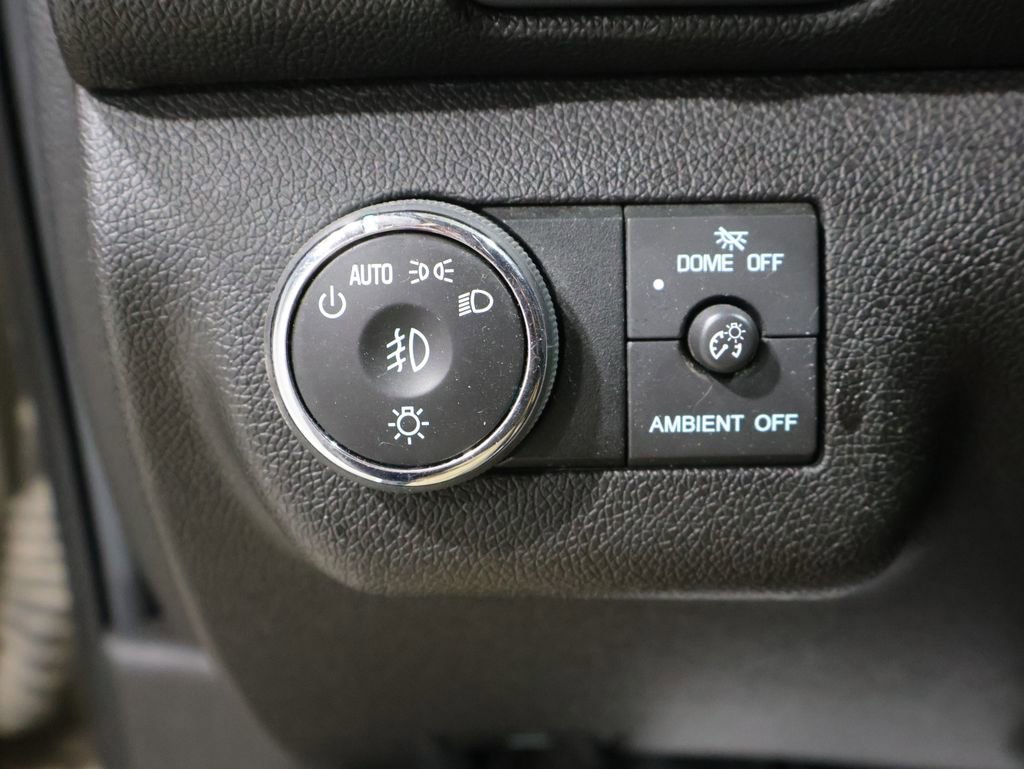 Used 2016 Chevrolet Traverse LT w/ Style and Technology Package image 27