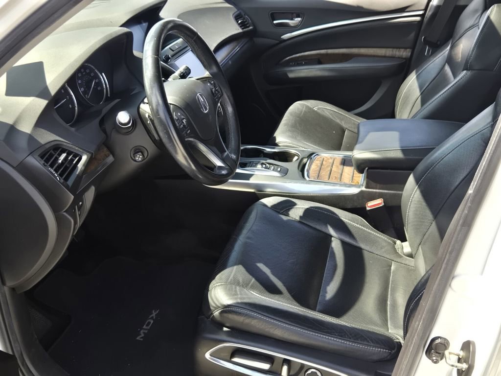 Used 2020 Acura MDX FWD w/ Technology Package image 11