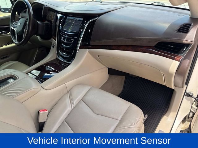 Used 2015 Cadillac Escalade ESV Luxury RWD image 20