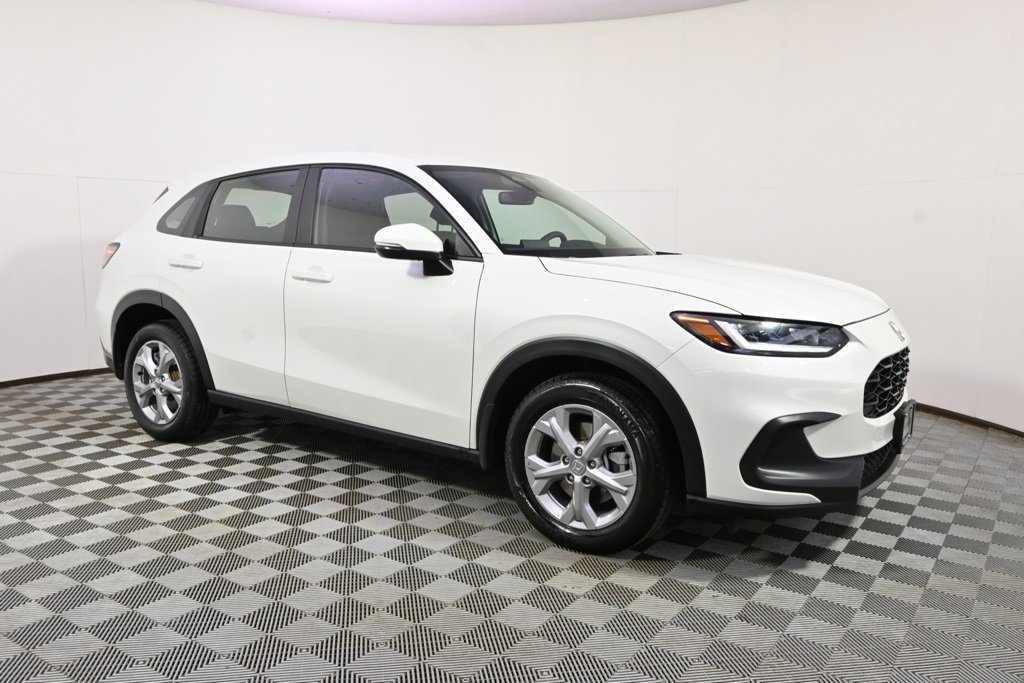 Used 2023 Honda HR-V LX image 8