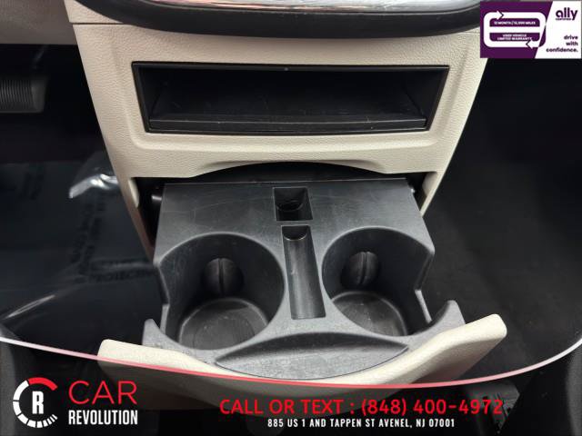 Used 2019 Dodge Grand Caravan SE w/ UConnect Hands-Free Group FWD image 25
