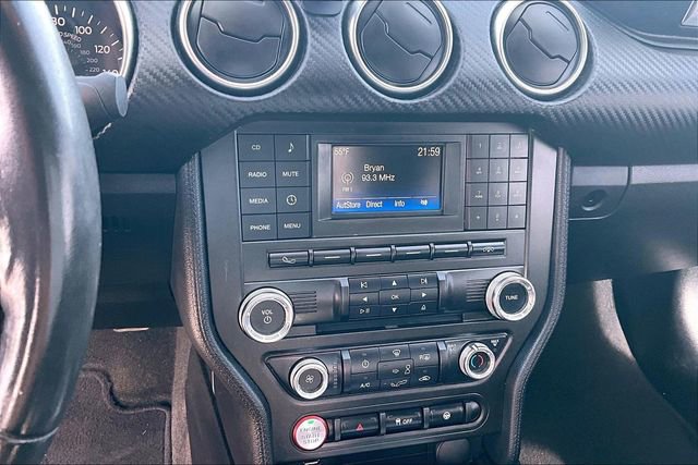 Used 2018 Ford Mustang EcoBoost image 4