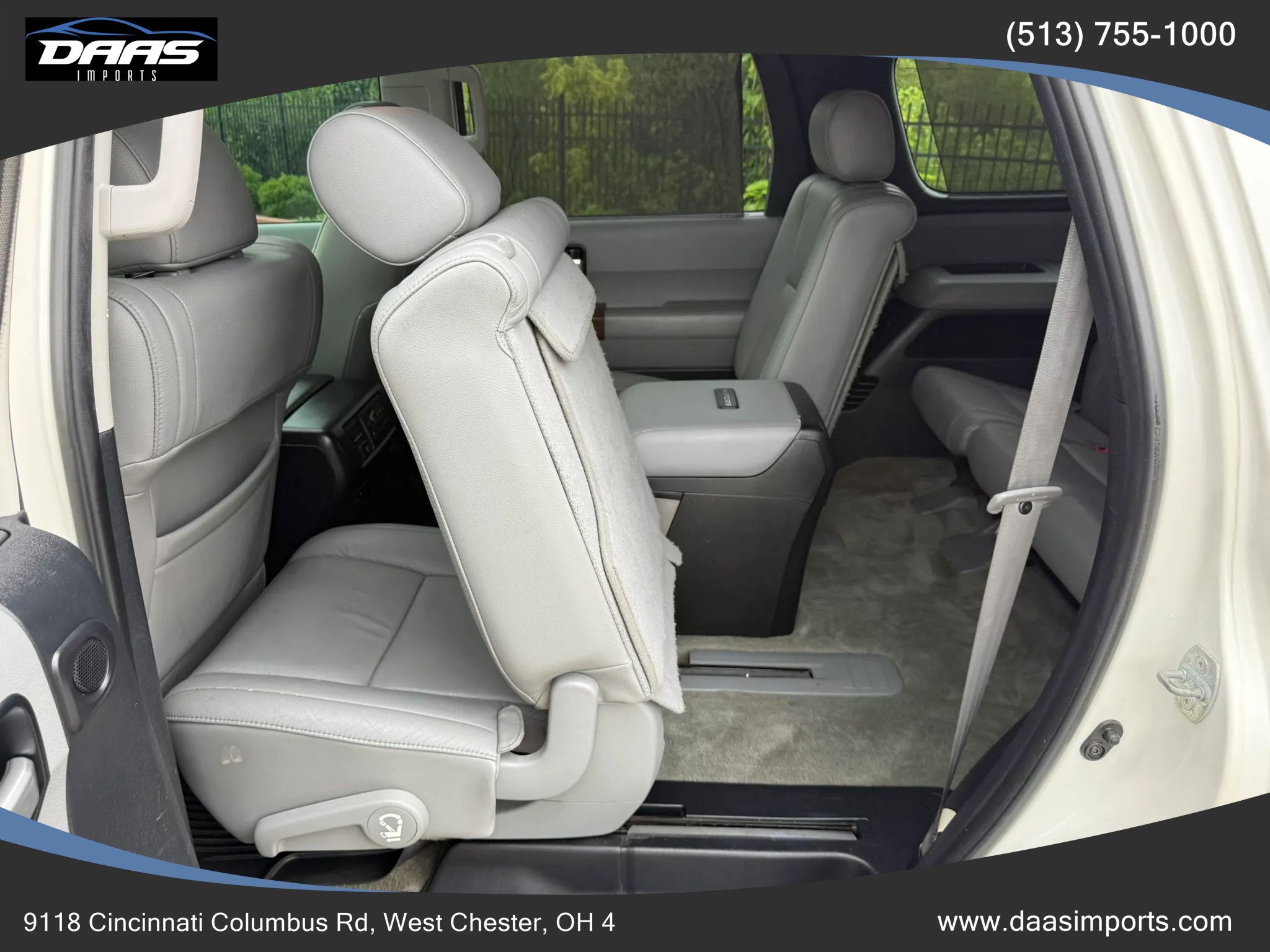 Used 2010 Toyota Sequoia Platinum AWD/4WD image 28