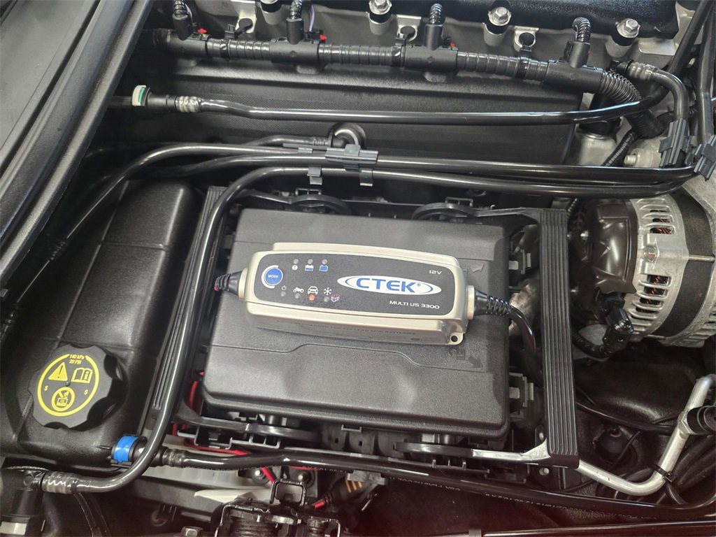 Used 2015 Chevrolet Corvette Z06 w/ 3LZ Preferred Equipment Group image 14