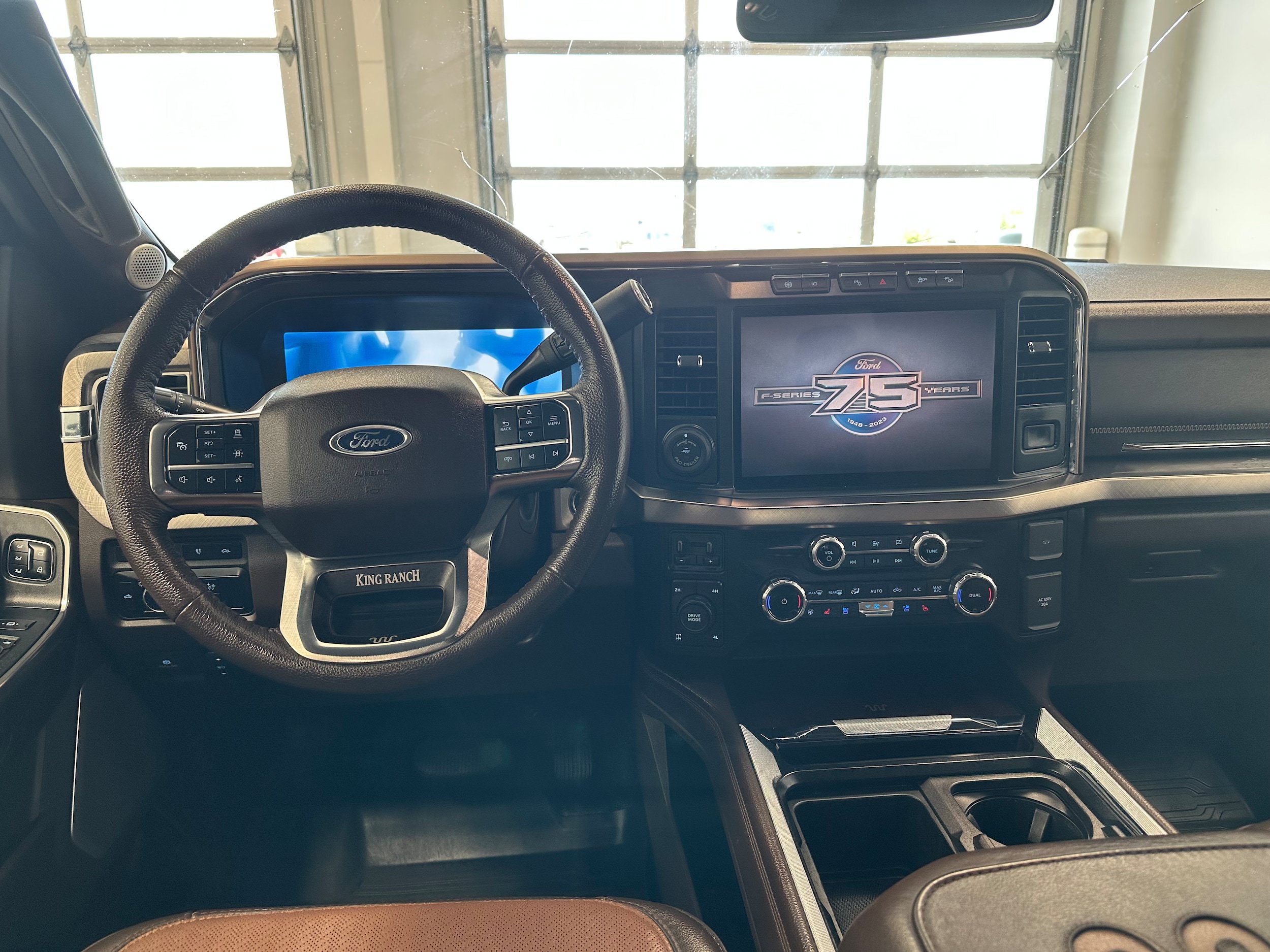 Used 2023 Ford F350 King Ranch w/ Chrome Package AWD/4WD image 18
